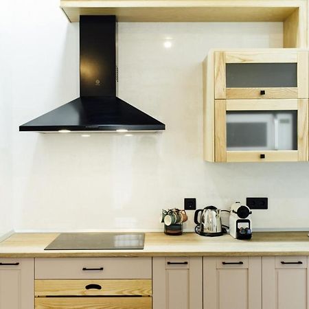 Апартаменты Modern With Seasonal Swimming Pool- 1Bd 1Bth- Goyeneta Севилья Экстерьер фото