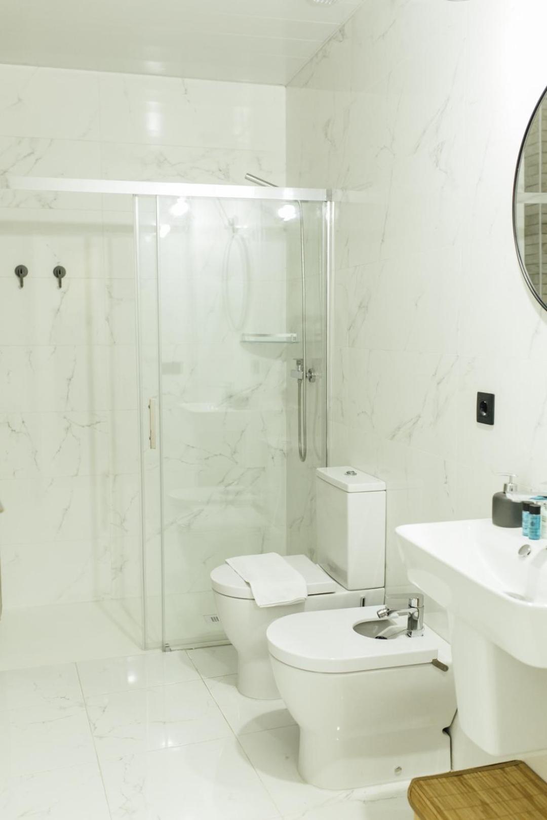 Апартаменты Modern With Seasonal Swimming Pool- 1Bd 1Bth- Goyeneta Севилья Экстерьер фото