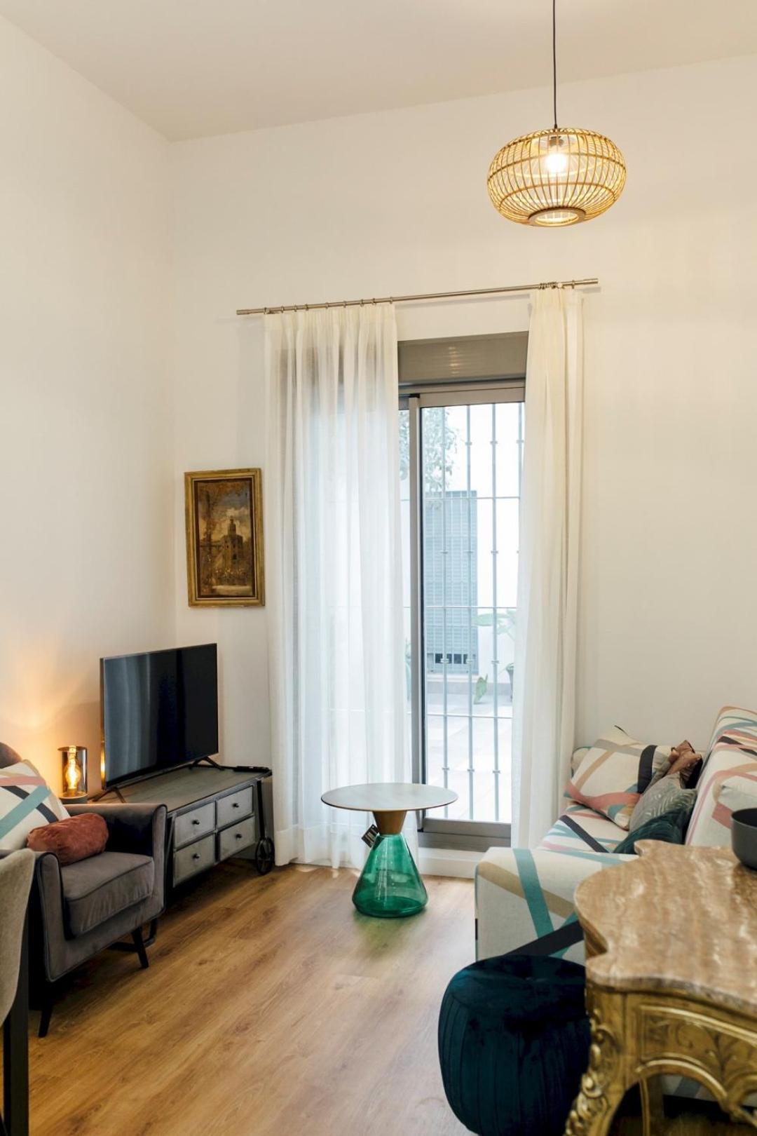 Апартаменты Modern With Seasonal Swimming Pool- 1Bd 1Bth- Goyeneta Севилья Экстерьер фото